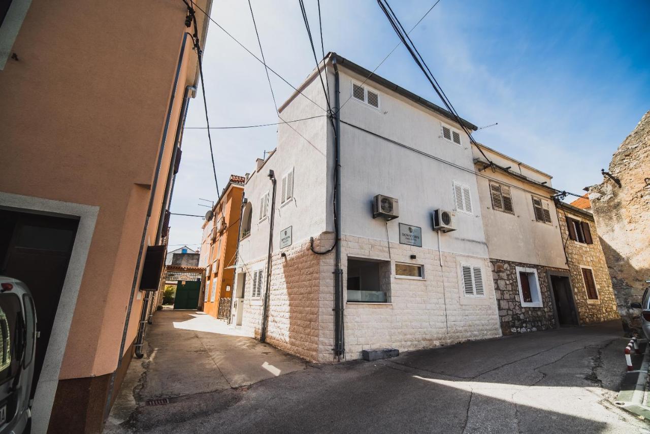 Downtown Park Apartments With Balcony Vodice Exterior photo