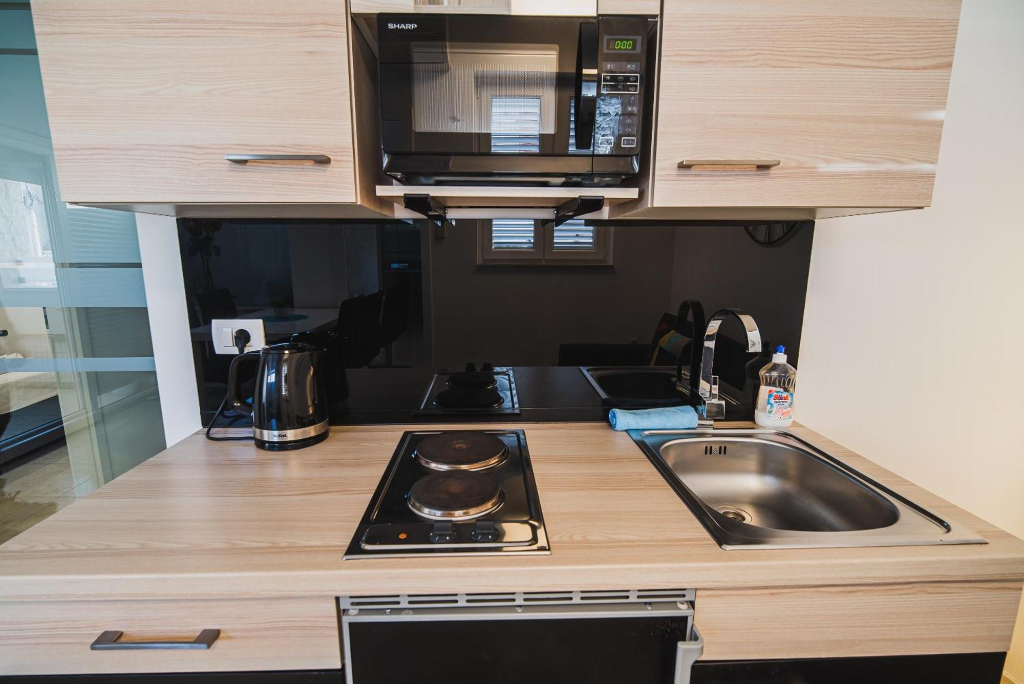 Downtown Park Apartments With Balcony Vodice Room photo