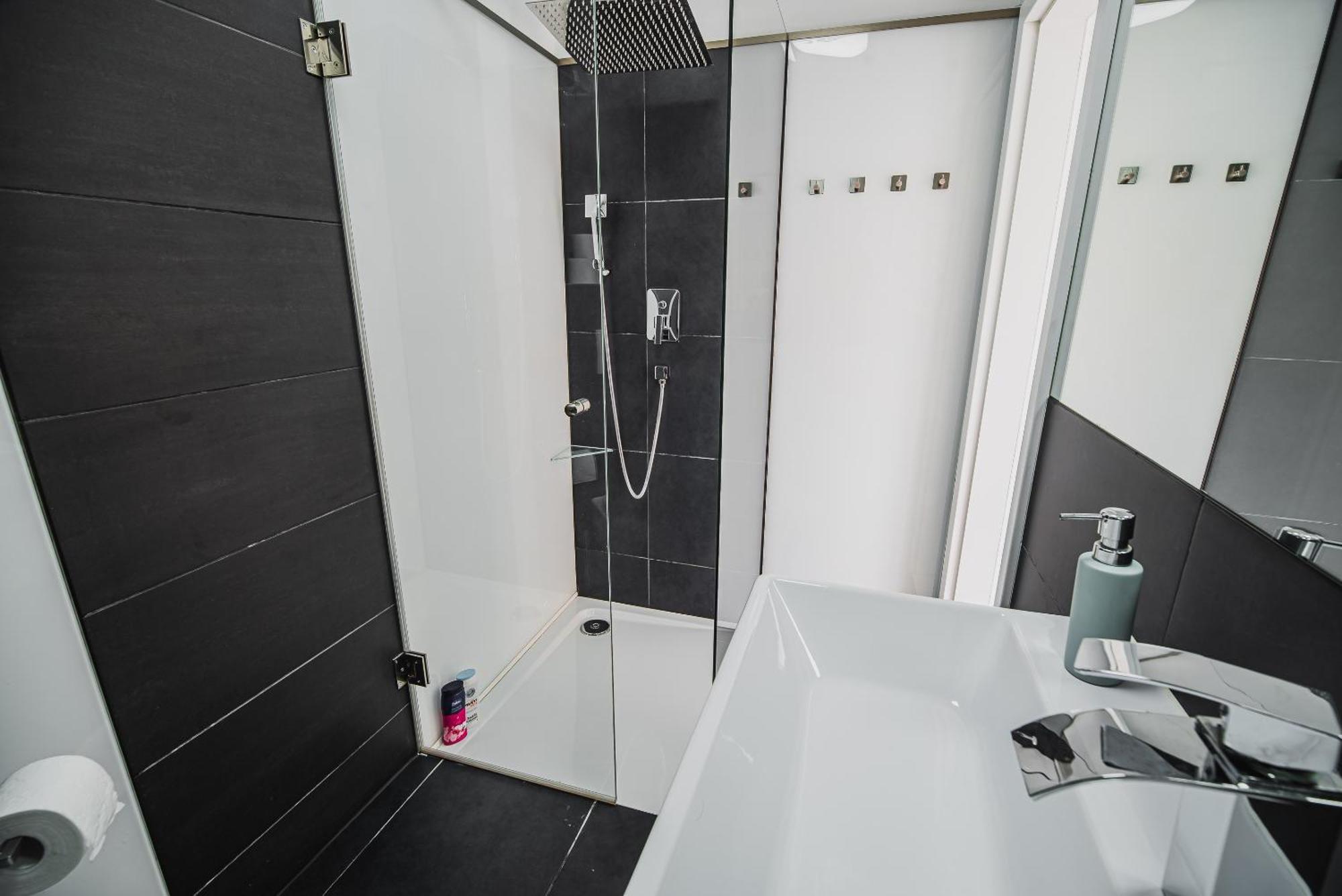 Downtown Park Apartments With Balcony Vodice Room photo